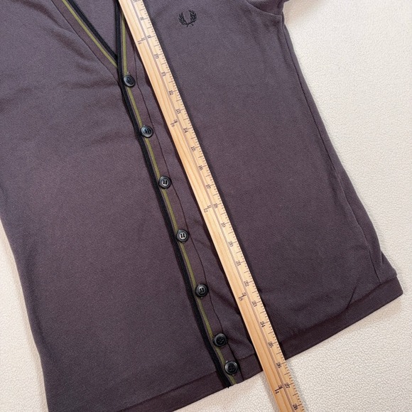 Fred Perry V-Neck Cardigan Men's S Gray Cotton Logo‎ Embroidery Preppy Knit - Picture 10 of 16